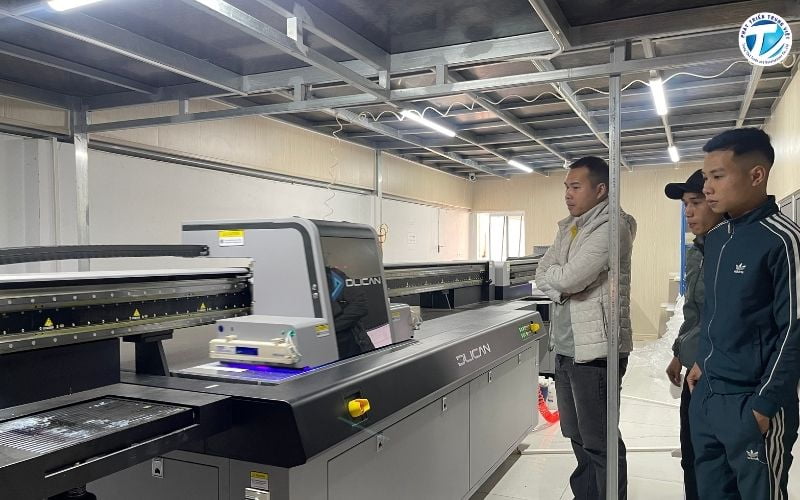 Mua máy in tại Phát Triển Trung Việt để được hỗ trợ nhanh chóng 